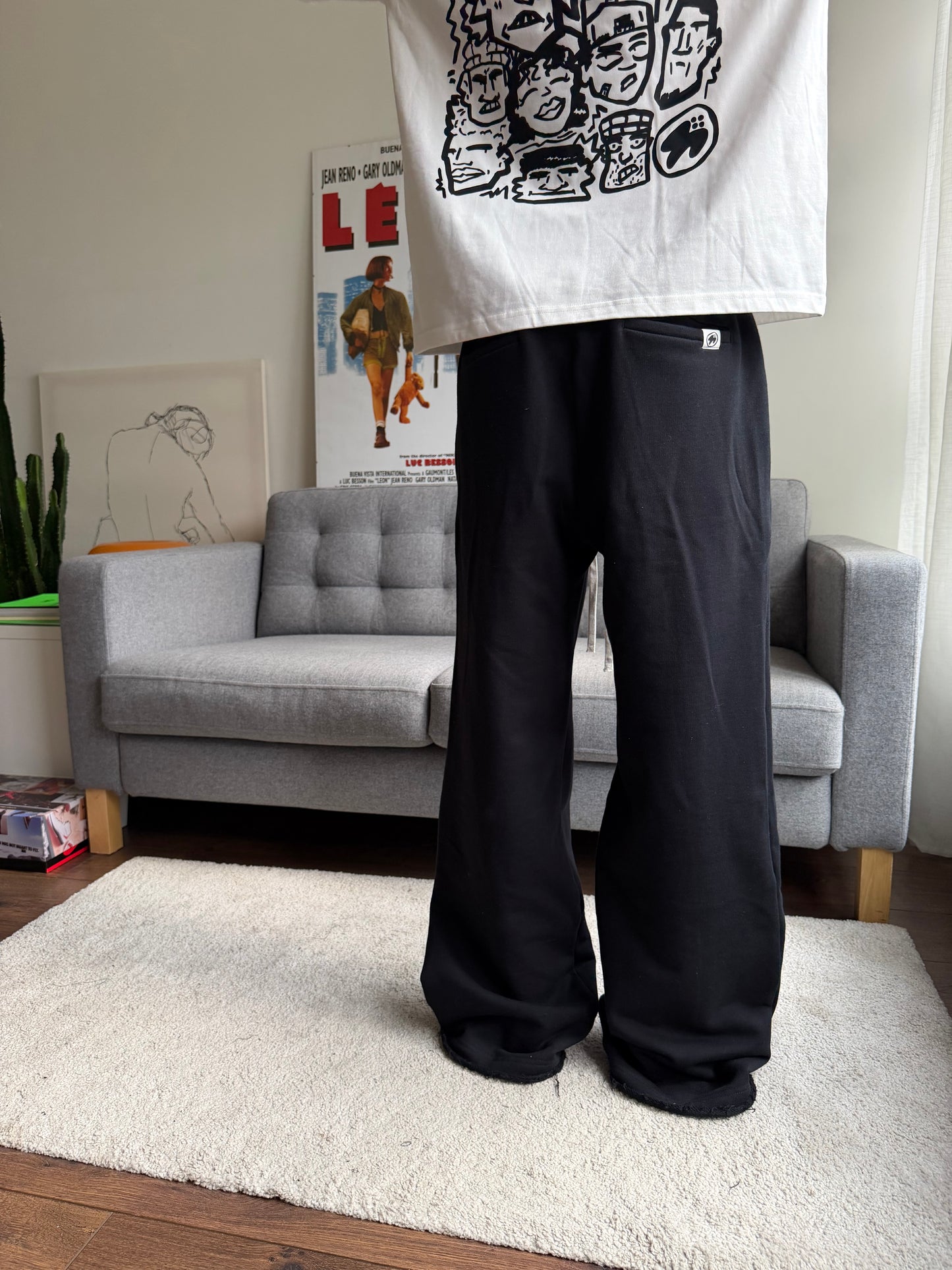 J-SWEATPANTS BLACK